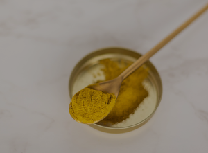 DIY Turmeric Face Mask for Achieving Clear Skin